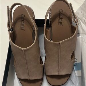 Corkys Women's Tan Slingback Sandals